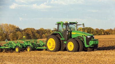 The autonomous 8R tractor allows fully autonomous operation for tillage work.
