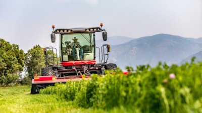 Agco Na Pr World Ag Expo 2022 To Feature New Wr Series Windrower
