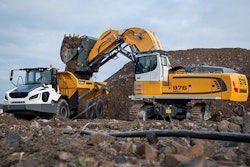 Liebherr Earth Moving 2021 96dpi