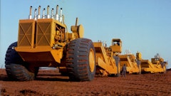 The immense Series LT-360 (Model A-8) electric-digger. Imagine the fuel bill at more than $5.00 per gallon for eight 16-cylinder diesel engines on one machine. Rising fuel costs contributed to the demise of many of Mr. LeTourneau’s multi-engine ideas.