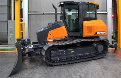 The new Doosan DD100