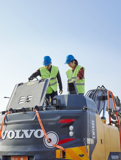 Operating costs include fuel consumption, wear parts, preventive maintenance and repairs.