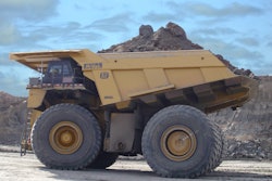 Customized truck bodies designed for the mine’s specifications increase loading safety and reduce the potential for loading damage by ensuring that the width is correctly paired with the loading tool.