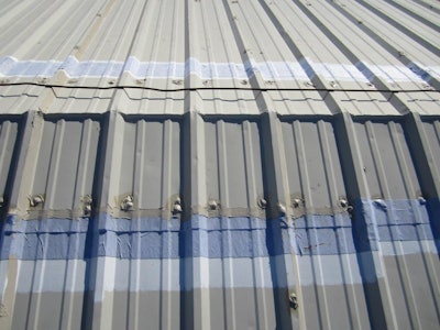 Horizontal Seam Detaling