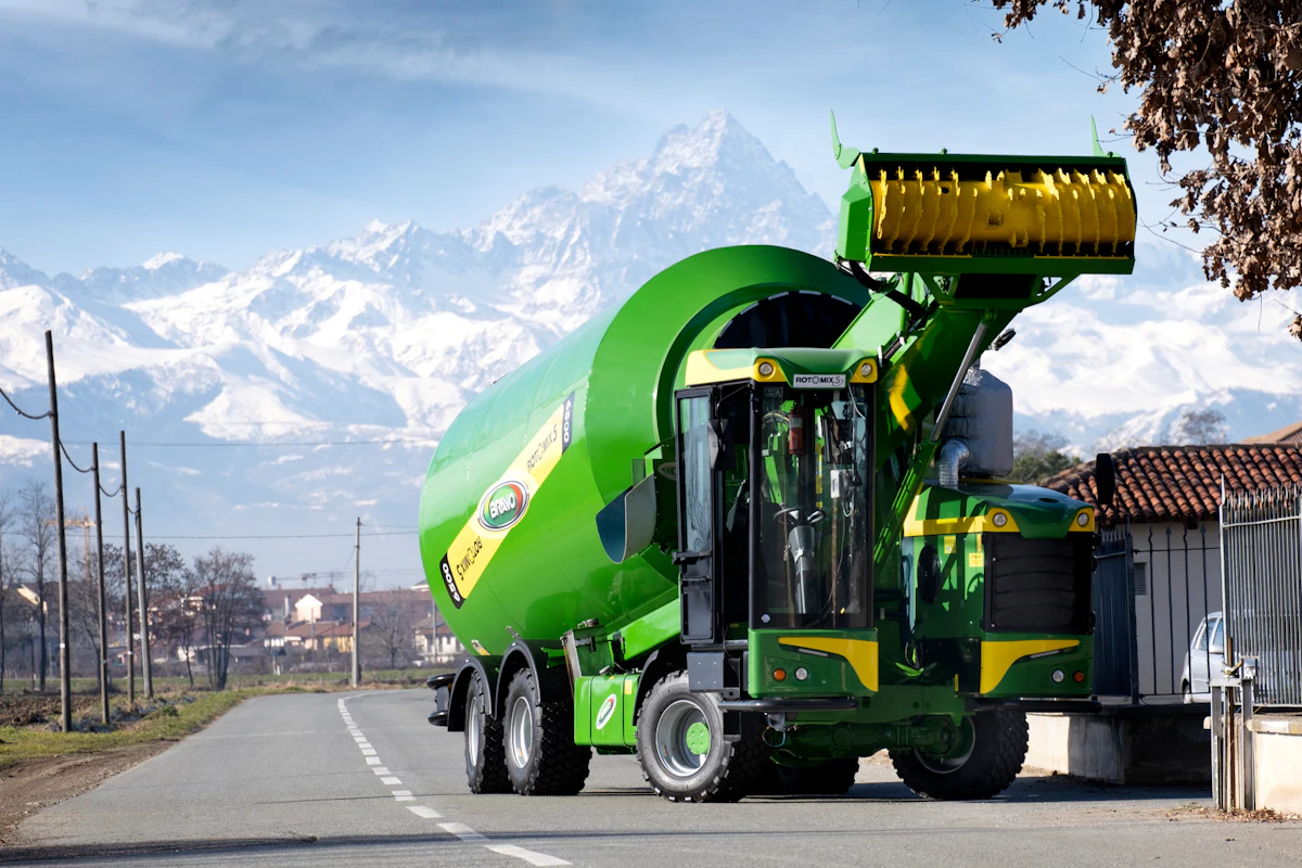Highway Machine Improved Cabin Design Boosts Productivity for Off-Highway Machine | OEM ...