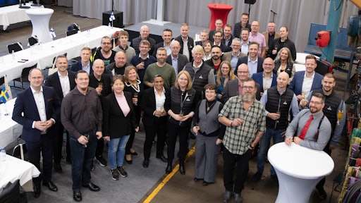 DEUTZ CEO Dr. Sebastian C. Schulte welcomes the staff of the Diesel Motor Nordic Group to DEUTZ.