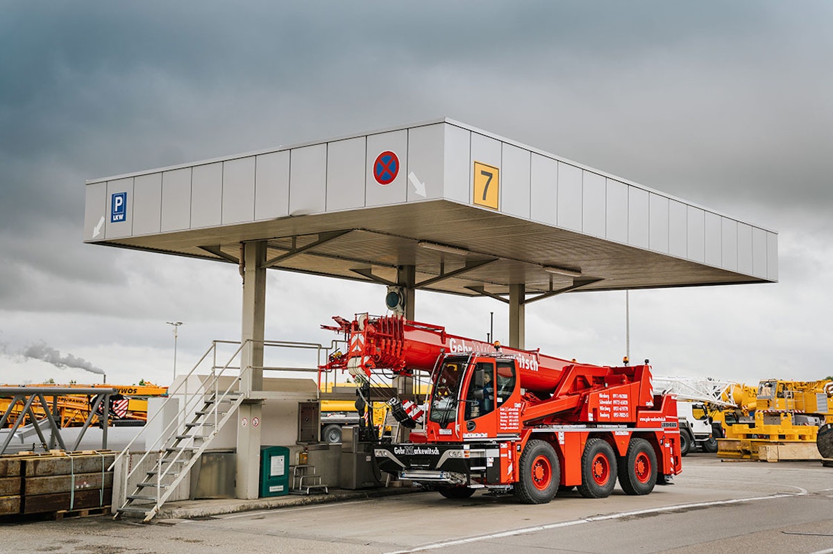 INTERMAT 2024: Liebherr Highlights Low-Emission Solutions