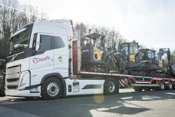 Volvo Ce Pioneers E Shuttle Service To Cut Transport Emissions