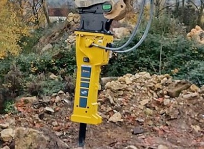 An ACB+ quick coupler with an Epiroc HB 2000 hydraulic breaker