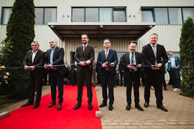 From left): Marius Oprescu (president of the Olt County Council), Catalin Rotea (mayor of Balș), Christopher Heine (CEO Hengst Filtration), Ștefan Radu Oprea (minister of economy of Romania), Florin Toma (general manager Hengst Filtration S.R.L.), Stephan Lachmann (group vice president operations Europe).