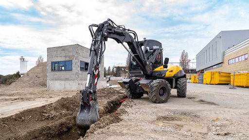 The 12MTX combines the capabilities of a compact excavator, loader and telehandler into a single machine for digging, loading and material handling.