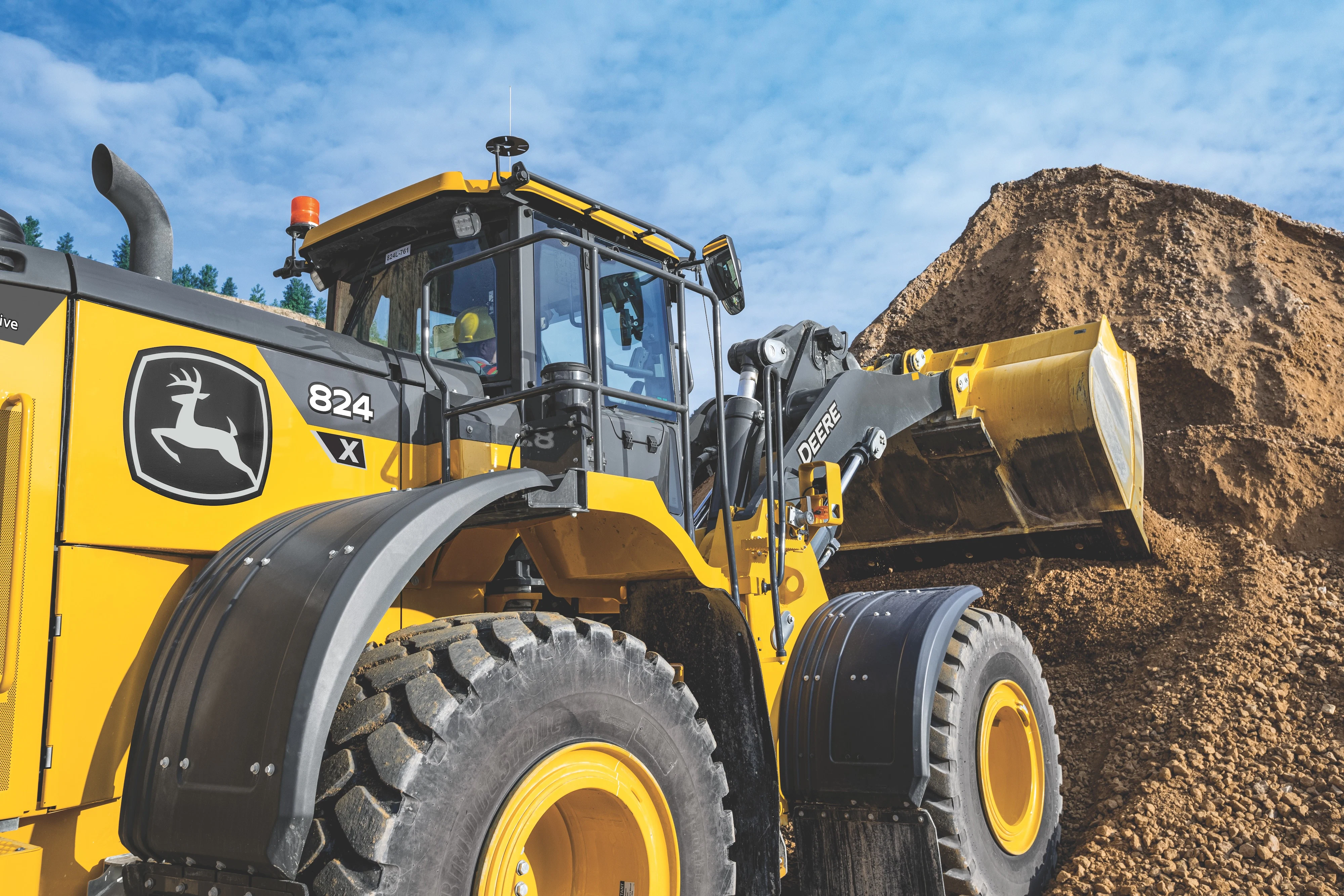 John Deere Introduces E-Drive 744 & 824 X-Tier Wheel Loaders From 