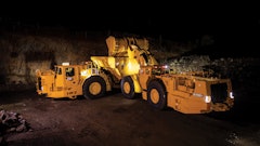 Oem2410 Web Img Caterpillar R2900