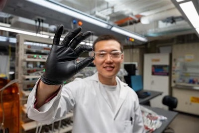 Kangmin Kim completes a summer research experience on sodium-ion batteries for the University of Colorado.