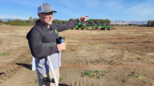 Will Pell, CEO of Blue River Technology, talks about the autonomous technology in Deere's 9RX tractor.