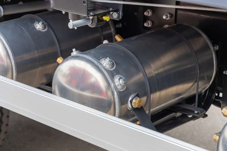 Advances in Commercial Vehicle Compressed Air Systems | OEM Off-Highway
