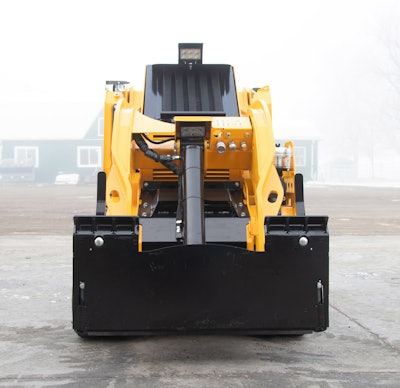 Figure 4: Baumalight compact utility loaders come standard with an interchangeable, universal mini skid-steer “Quickattach” plate, the same plate that is used by all the major brands in North America.