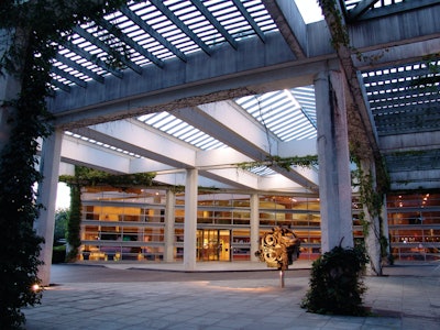 Cummins Corporate Office Building