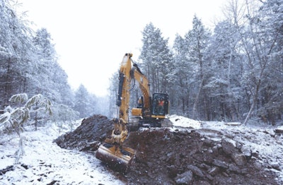 This enhancement also extends the capabilities of the Trimble Siteworks Software, allowing field operators to move seamlessly from surveying and layout to on-machine guidance and operator assistance for tilt buckets and tilt couplers.