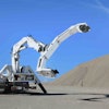 The rear-mounted TM16160/28000 tire manipulator provides exceptional handling capability with +80-degree to -24-degree articulation, 315-degree rotation and a clamping width of up to 401 cm (158 inches).
