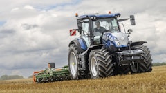 New Holland T7 Standard Wheelbase 2