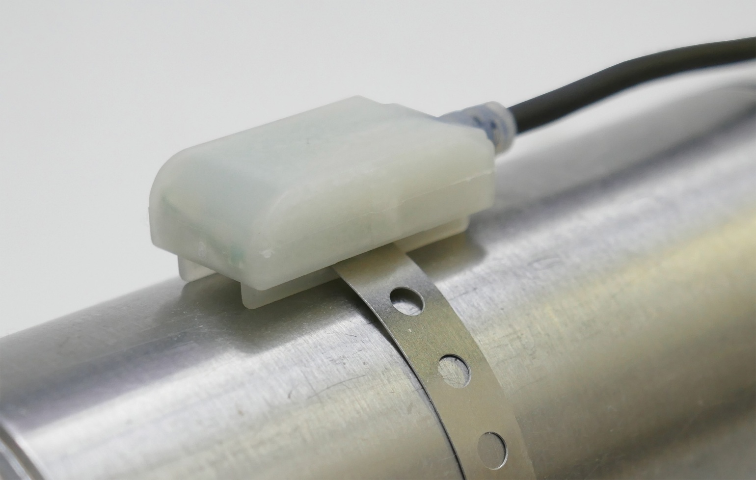 8A Series Sensor Cylinder Mount